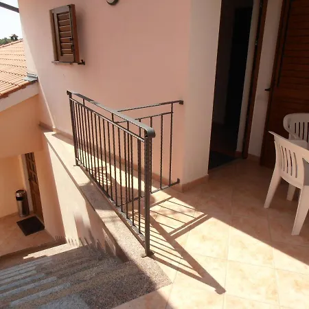 Tea, Quiet In The Center Apartman Funtana